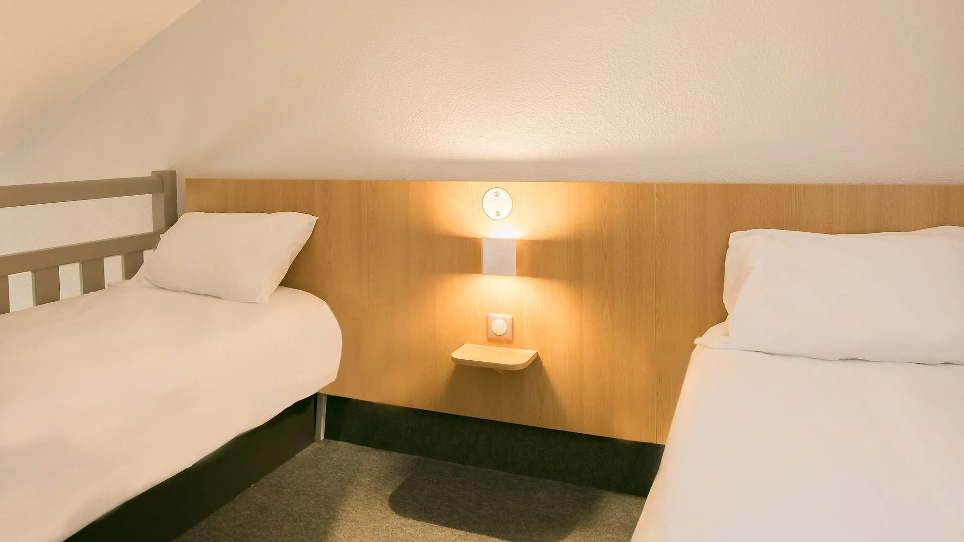 B&B Hôtel Toulon La Seyne sur Mer 2*, La Seyne-sur-Mer França