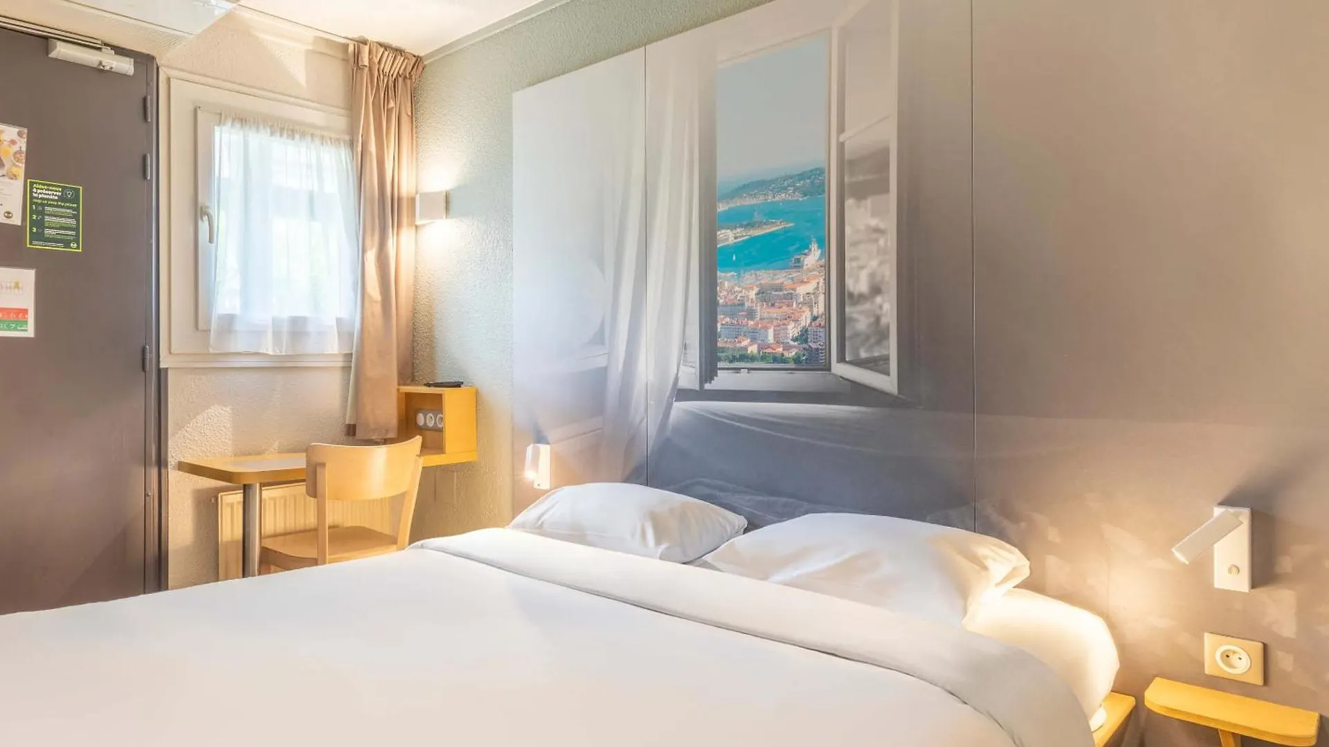B&B Hôtel Toulon La Seyne sur Mer 2*, La Seyne-sur-Mer